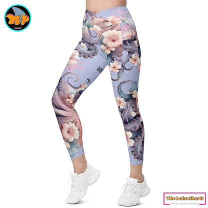 Aloha Octopus: Women's Swim & Sports Leggings in Perfect Perano